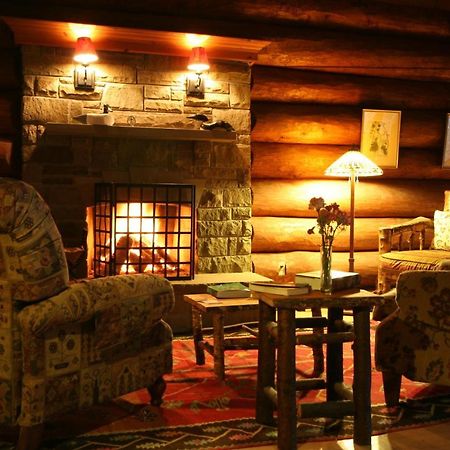 Trout Point Lodge Of Nova Scotia East Kemptville Interior foto