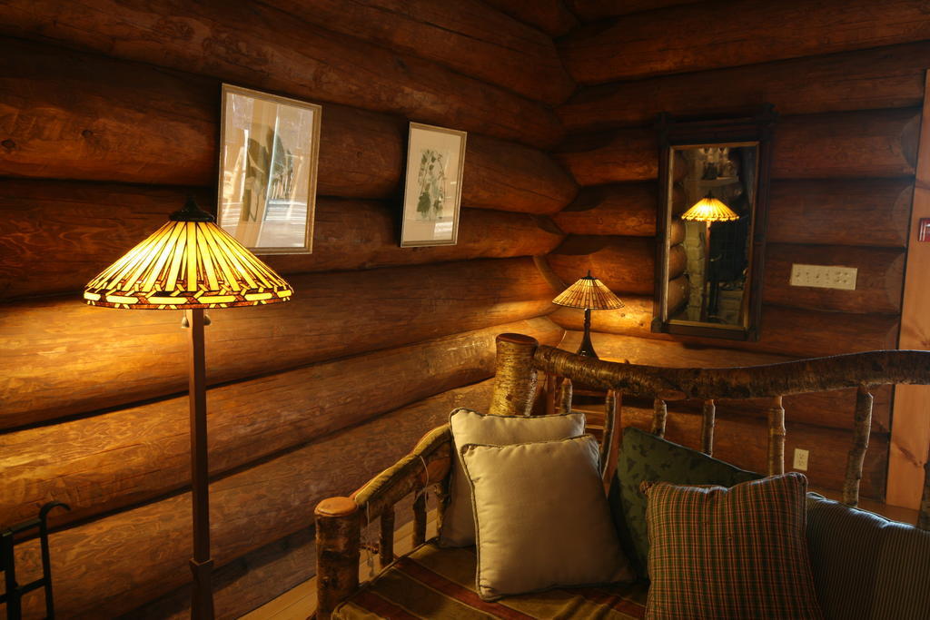 Trout Point Lodge Of Nova Scotia East Kemptville Exterior foto