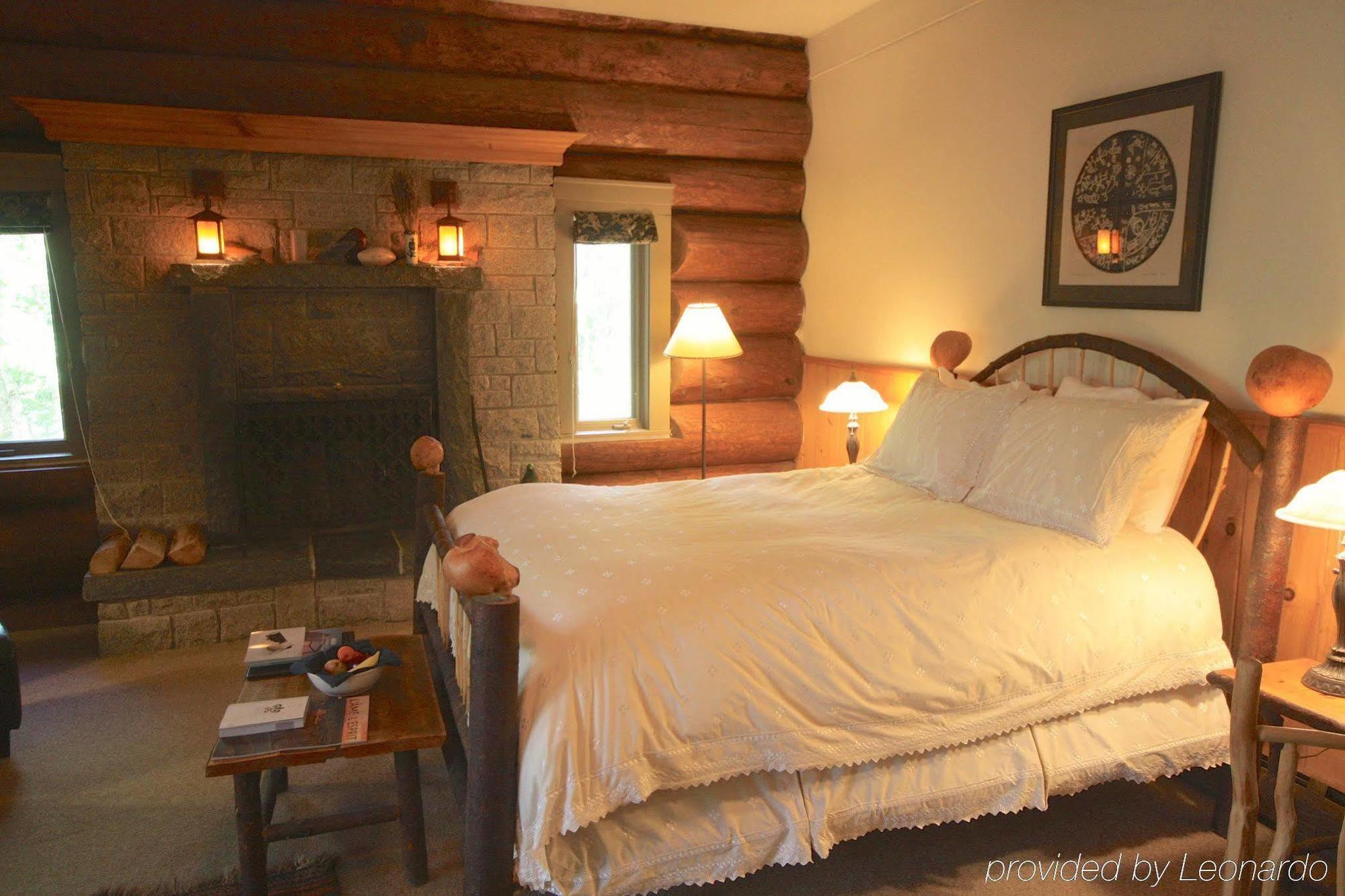 Trout Point Lodge Of Nova Scotia East Kemptville Zimmer foto
